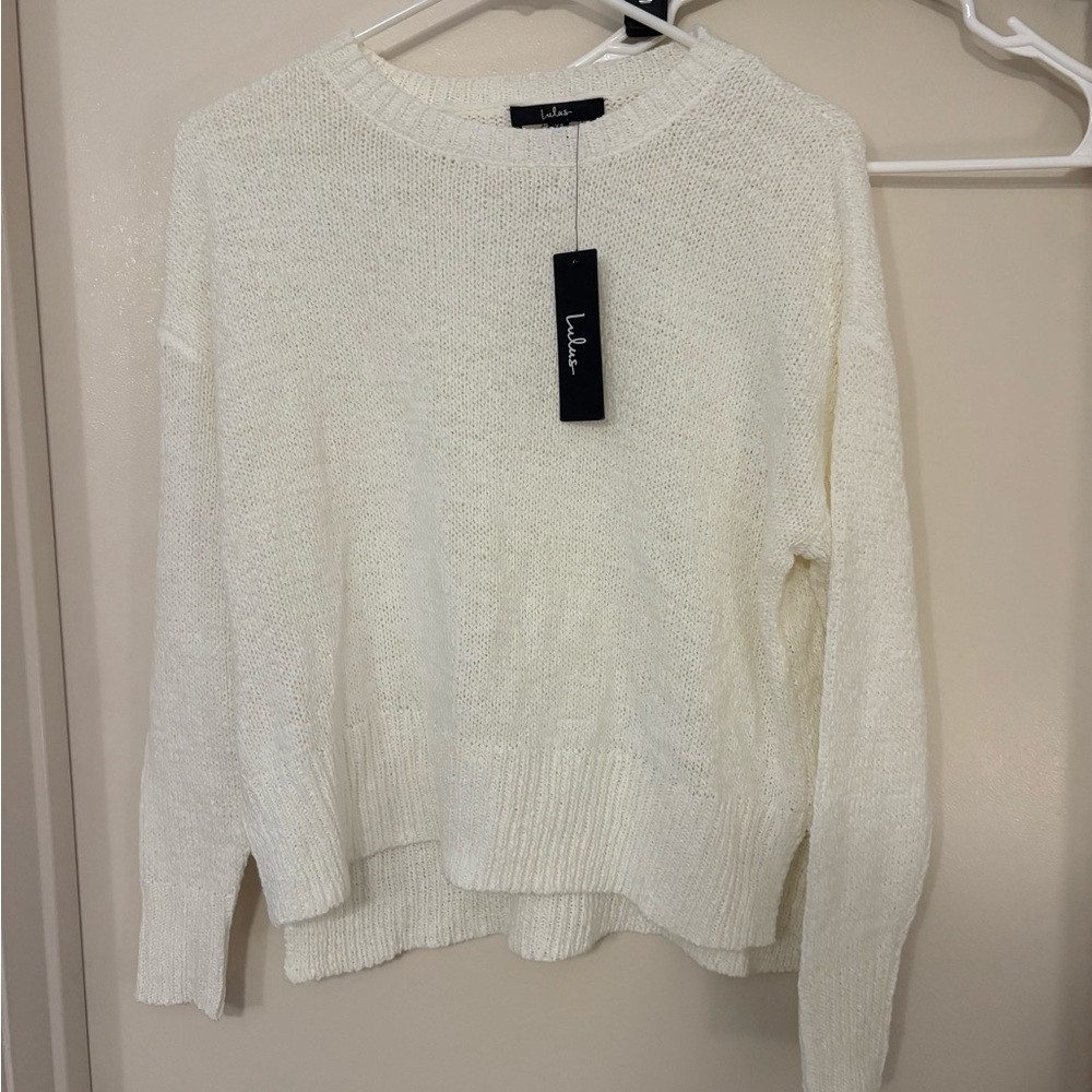 Lulu's size Xs new nwt Soft White Crew Neck Sweater